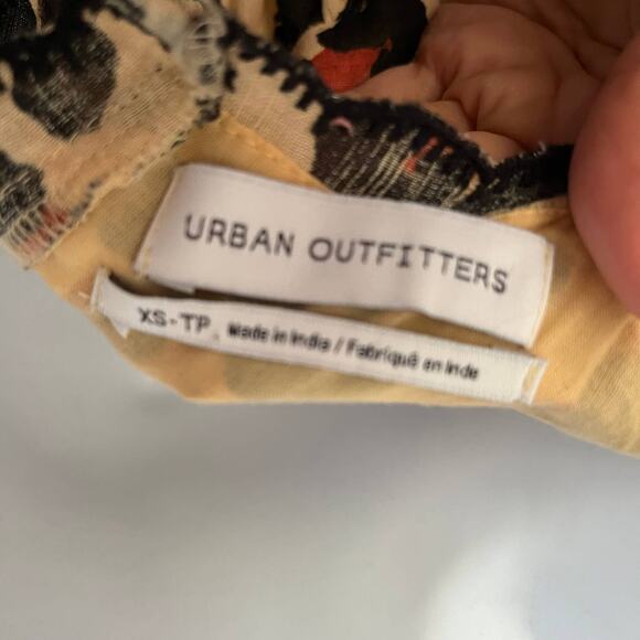 URBAN OUTFITTERS Cheetah Mini Dress Size XS Beige Spaghetti Strap Cosplay Tiered - Picture 10 of 13